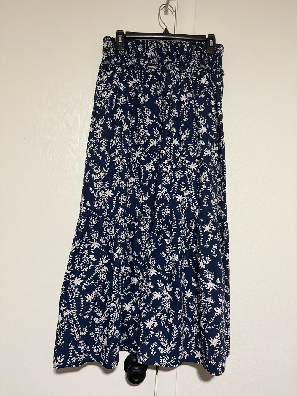 Women's Navy Blue Floral Maxi Skirt - L